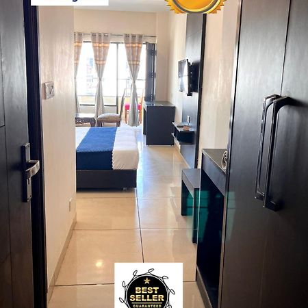 Jb Residency Zirakpur !! Top Rated & Most Awarded Property In Zirakpur Hotel Eksteriør billede