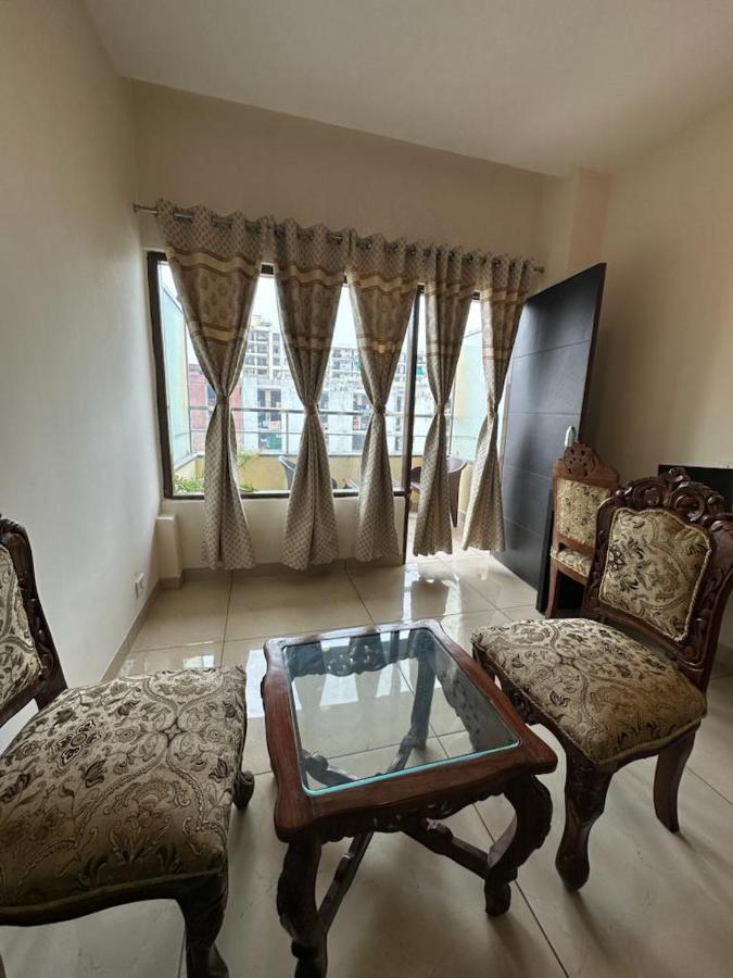Jb Residency Zirakpur !! Top Rated & Most Awarded Property In Zirakpur Hotel Eksteriør billede